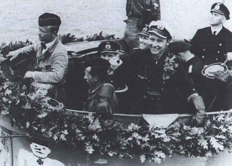 Questa immagine ha l'attributo alt vuoto; il nome del file è capitano-di-corvetta-schnee-german-navy.jpg