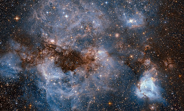 Questa immagine ha l'attributo alt vuoto; il nome del file è ASTRONOMIA-GALASSIA-MAGELLANO-Hubble_Peers_into_the_Storm_29563971405.jpg