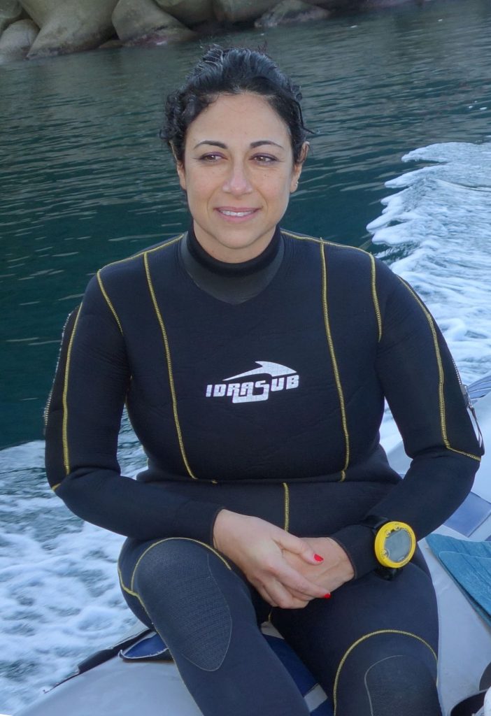 Questa immagine ha l'attributo alt vuoto; il nome del file è Dott.ssa-Giovanna-Gioffre-min-702x1024-1.jpg