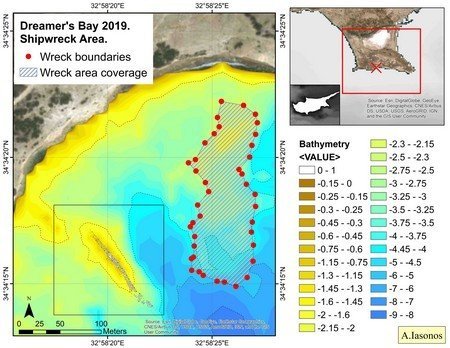 Questa immagine ha l'attributo alt vuoto; il nome del file è Akrotiri-dreamers-bay-2.jpg