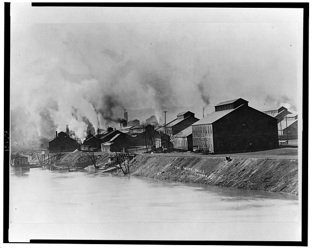 Questa immagine ha l'attributo alt vuoto; il nome del file è EMERGENZE-AMBIENTALI-640px-The_wire_mill_Donora_PA._LCCN2002713075.jpg