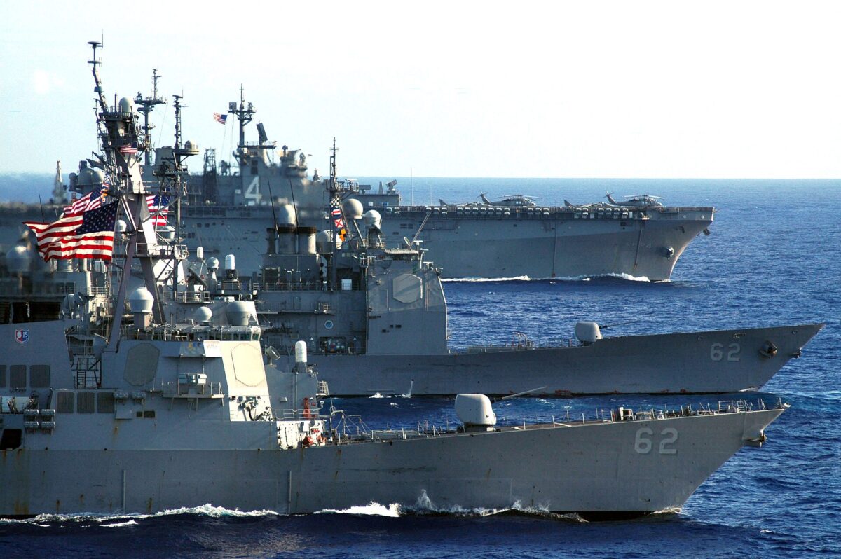 US_Navy_050813-N-4321F-093_Navy_ships_underway_during_a_formation_exercise_with_Destroyer_Squadron_Fifteen