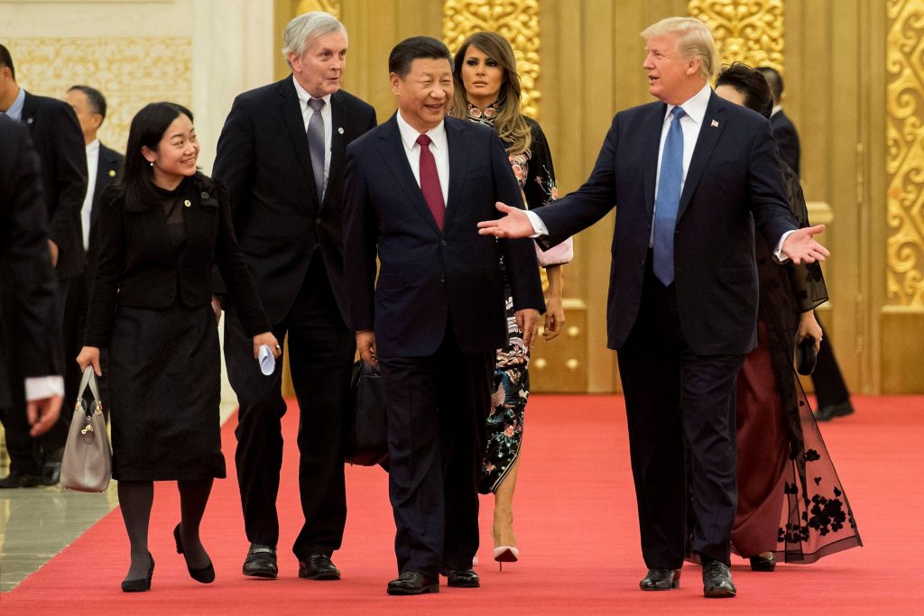 Questa immagine ha l'attributo alt vuoto; il nome del file è trump-china-1024x683.jpg