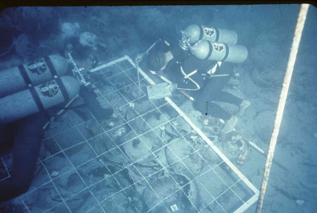 Questa immagine ha l'attributo alt vuoto; il nome del file è yassi-ada-sul-fondo-1024x686.jpg