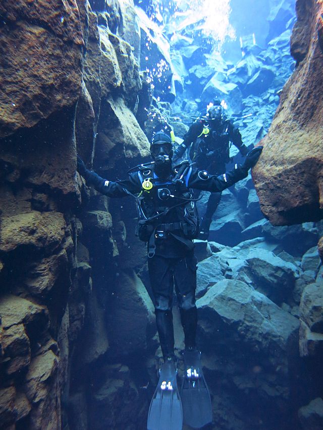 SUBACQUEA REPORTAGE Silfra_TectonicPlates