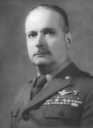 Questa immagine ha l'attributo alt vuoto; il nome del file è Carlo_Vecchiarelli.jpg