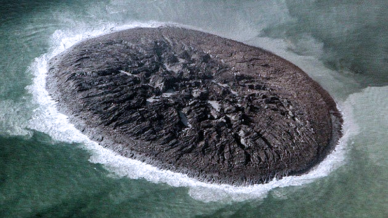 isola emersa pakistan