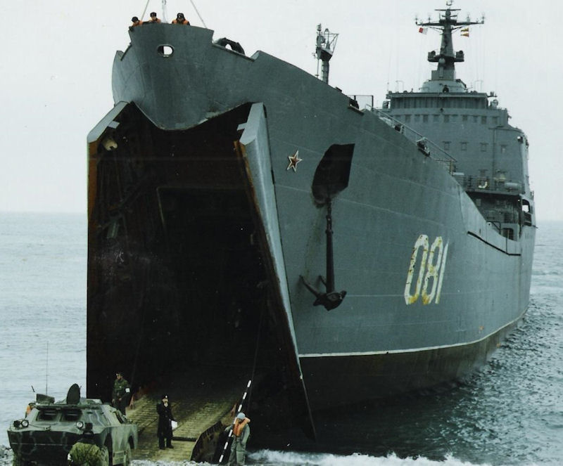 Questa immagine ha l'attributo alt vuoto; il nome del file è progetto-1171.jpg