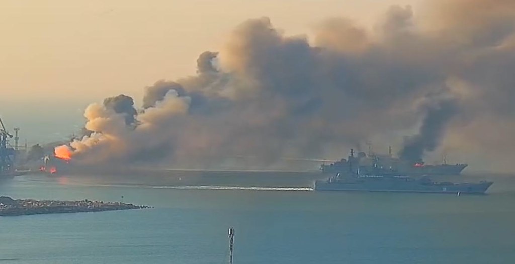 Questa immagine ha l'attributo alt vuoto; il nome del file è saratov-4.jpg