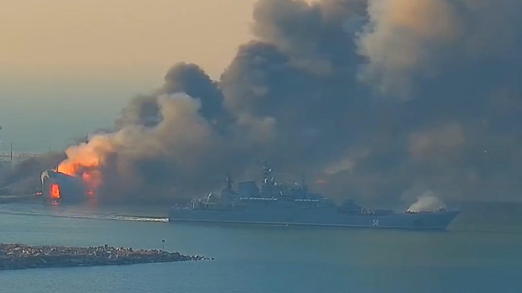 Questa immagine ha l'attributo alt vuoto; il nome del file è sartaov-5.jpg