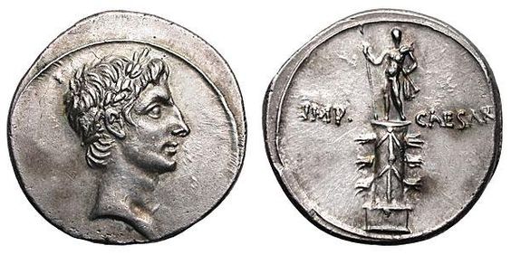 Questa immagine ha l'attributo alt vuoto; il nome del file è denario-augusto-battaglia-di-nauloco.jpg