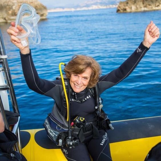 Questa immagine ha l'attributo alt vuoto; il nome del file è silvia-earle.jpg