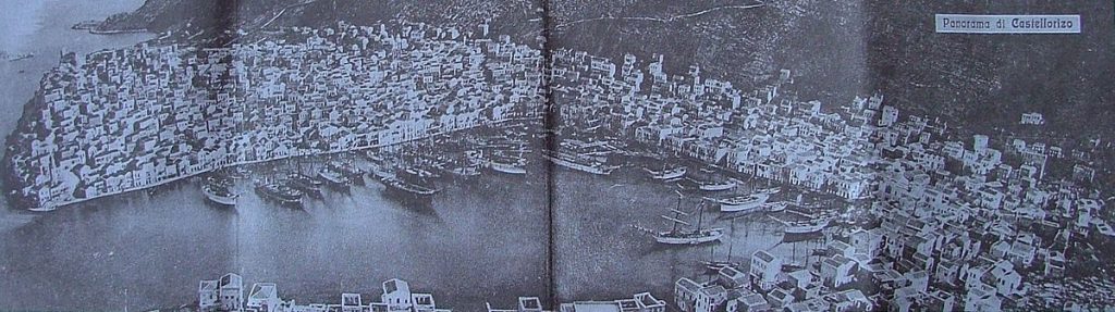 Questa immagine ha l'attributo alt vuoto; il nome del file è 1200px-Castellorizo_wikipedia-1024x287.jpeg