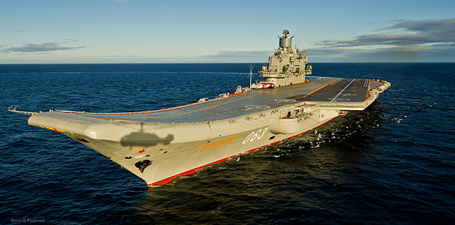 Questa immagine ha l'attributo alt vuoto; il nome del file è RUSSIA-MARINA-Admiral_Kuznetsov_aircraft_carrier.jpg