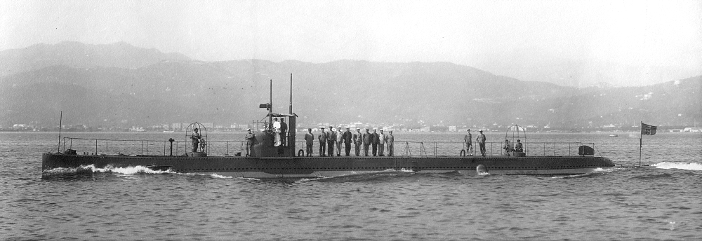 Questa immagine ha l'attributo alt vuoto; il nome del file è smg-pullino-da-sito-i-sommergibili.jpeg