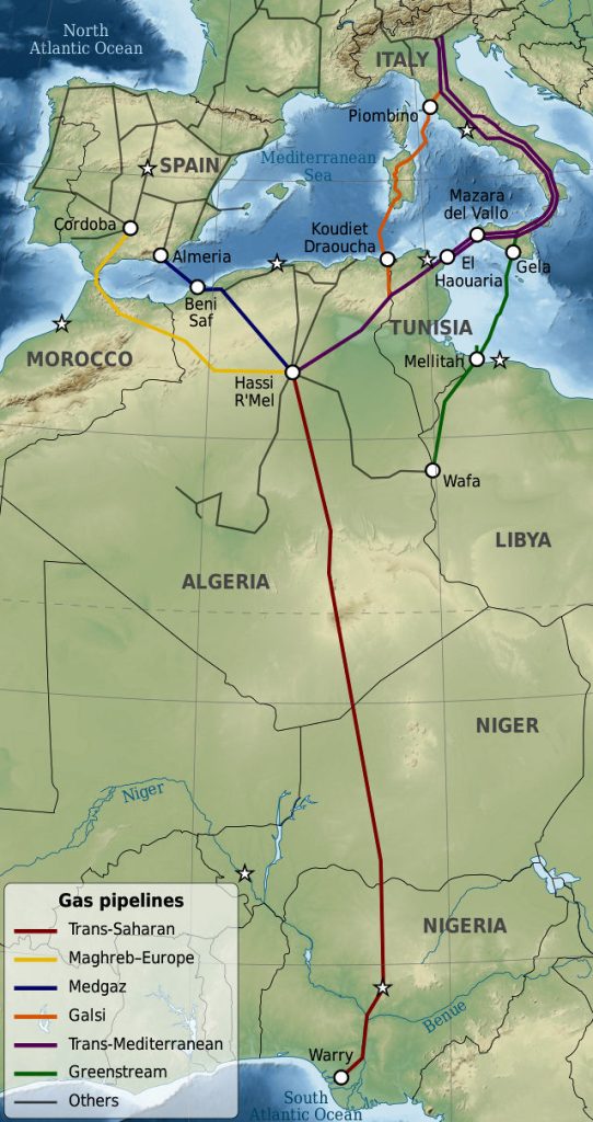 Questa immagine ha l'attributo alt vuoto; il nome del file è GEOPOLITICA-GAS-Gas_pipelines_across_Mediterranee_and_Sahara_map-en-542x1024.jpg