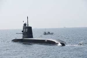 MARINA GIAPPONESE JS_Taigei(SS-513)_sailing_in_Port_of_Kobe_March_9,_2022_36