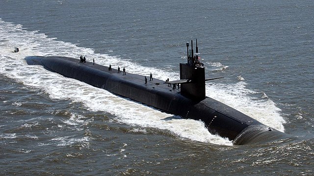 Questa immagine ha l'attributo alt vuoto; il nome del file è MARINA-USA-USS_Florida_SSGN-728_cropped.jpg