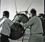 Questa immagine ha l'attributo alt vuoto; il nome del file è OCEANOOGRAFIA-Frank_E._Snodgrass_and_Walter_H._Munk.jpg