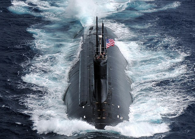 Questa immagine ha l'attributo alt vuoto; il nome del file è STORIA-MARINA-US-USS_Connecticut_SSN-22.jpg