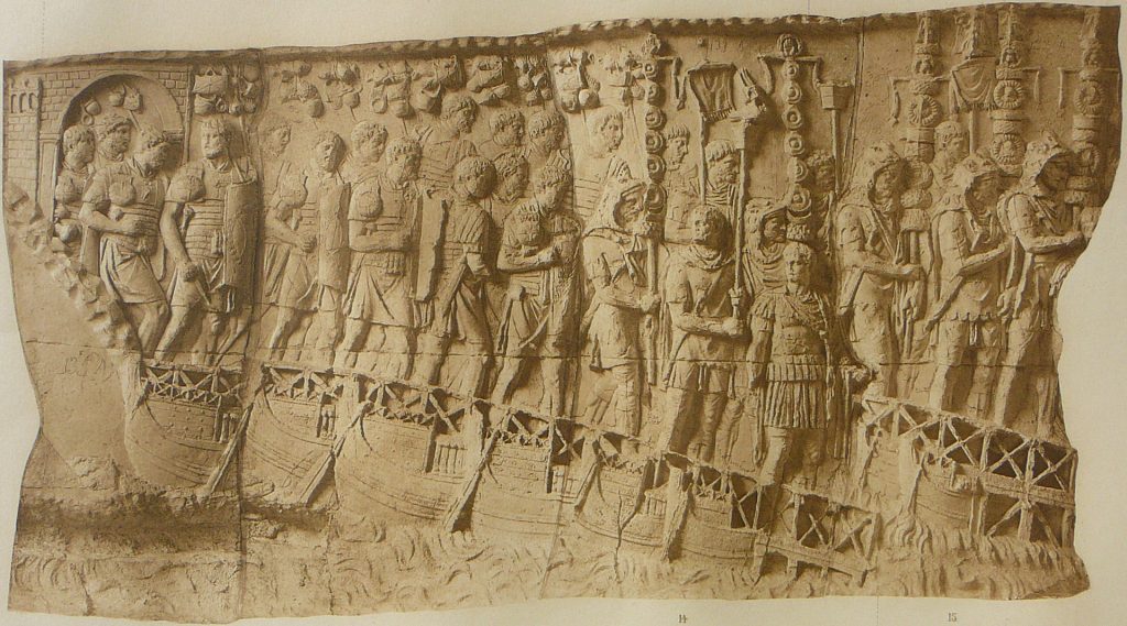 Questa immagine ha l'attributo alt vuoto; il nome del file è STORIA-ROMANA-TRAIANO-007_Conrad_Cichorius_Die_Reliefs_der_Traianssaule_Tafel_VII-1024x569.jpg