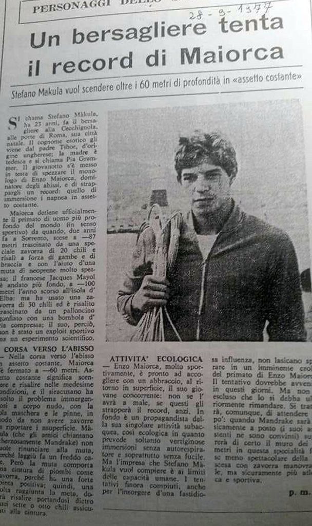 Questa immagine ha l'attributo alt vuoto; il nome del file è makula-00-1-608x1024.jpg