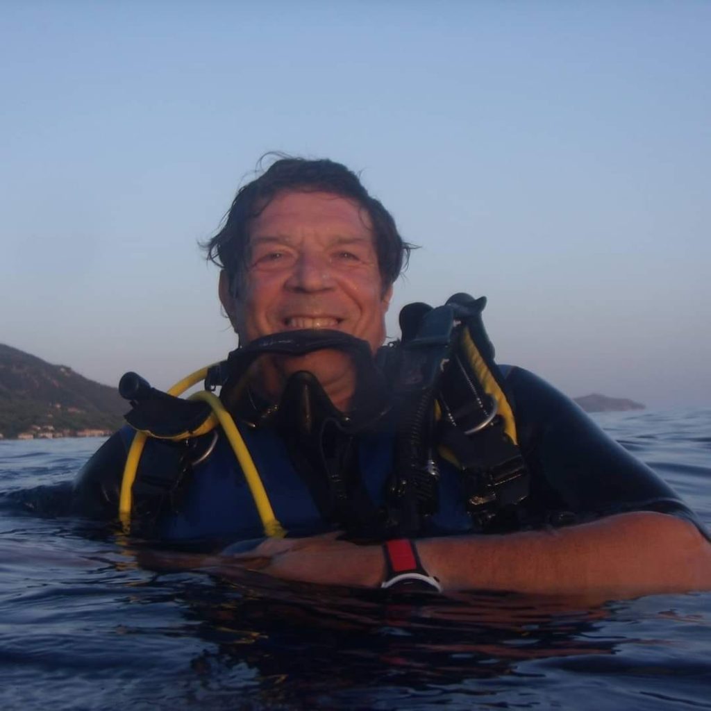 Questa immagine ha l'attributo alt vuoto; il nome del file è makula-2-1024x1024.jpg