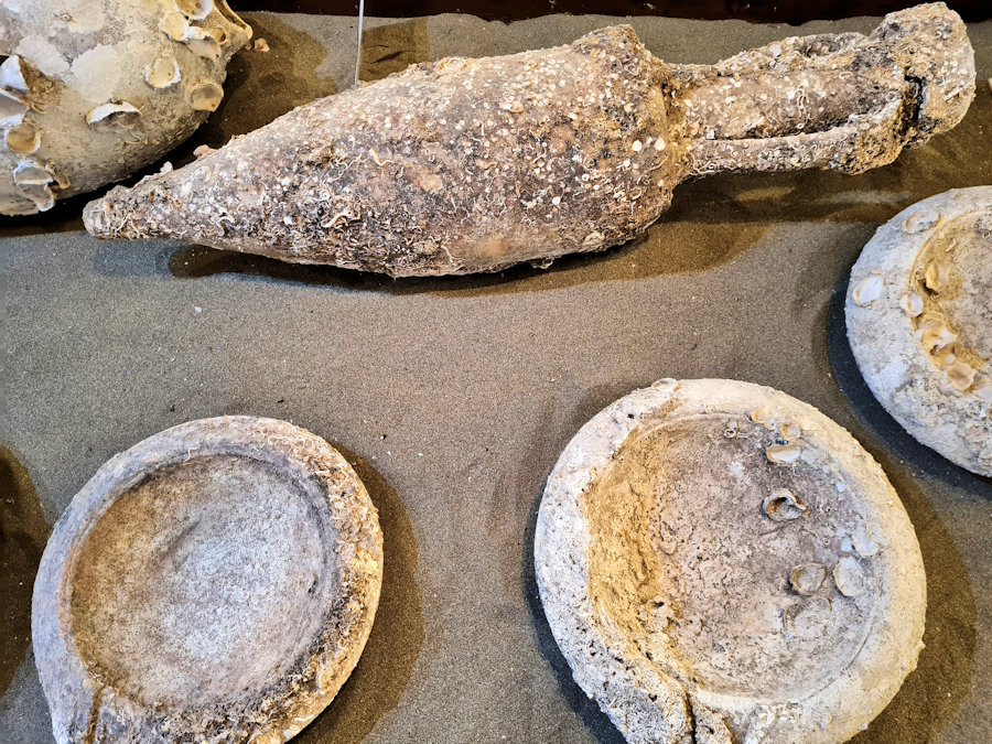 Questa immagine ha l'attributo alt vuoto; il nome del file è MUSEO-VENTOTENE-MUCEDOLA-1.jpg