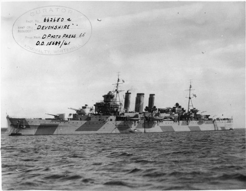 Questa immagine ha l'attributo alt vuoto; il nome del file è MARINA-UK-HMS_Devonshire_FL5884.jpg