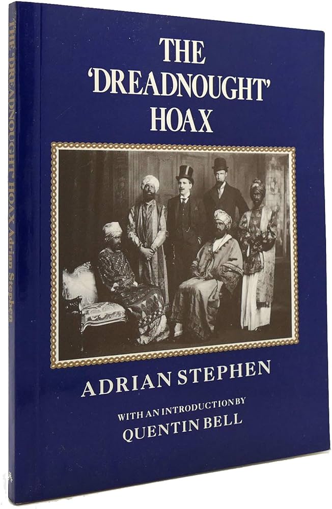 Questa immagine ha l'attributo alt vuoto; il nome del file è dreadnought-hoax-libro-400175729_10228214056690968_8620872669999687703_n.jpg