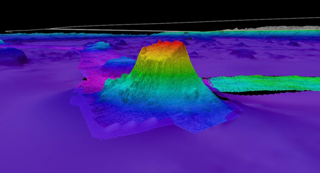 Questa immagine ha l'attributo alt vuoto; il nome del file è FKt231218_Seamount_1-1591m_hi_res-1024x555.jpg