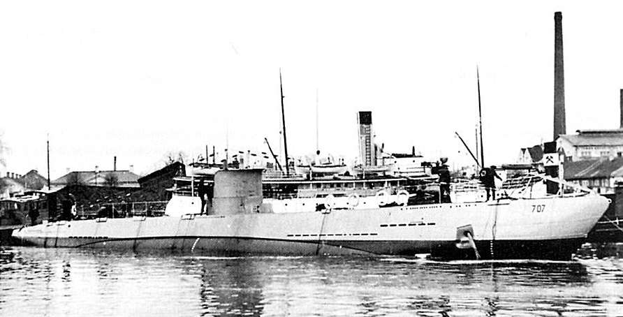 Questa immagine ha l'attributo alt vuoto; il nome del file è GERMANIA-Crichton-Vulcan_submarine_CV-707.jpg