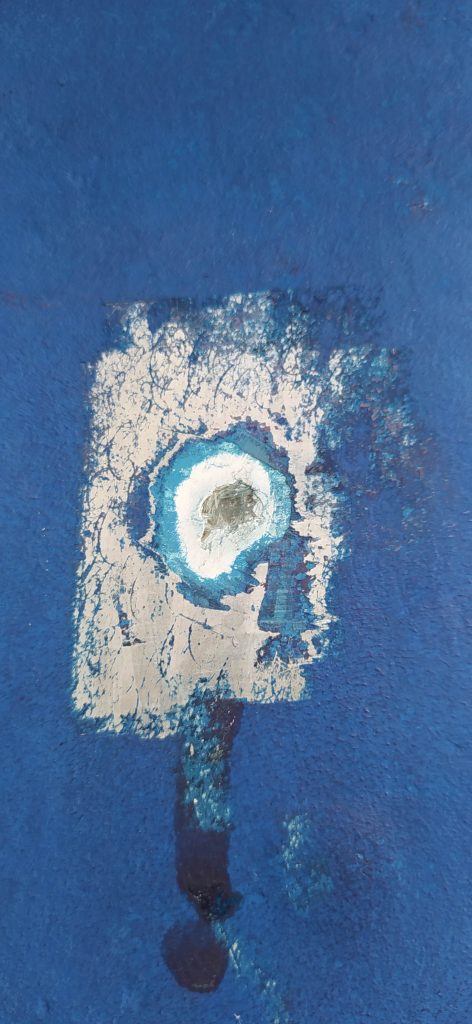 Questa immagine ha l'attributo alt vuoto; il nome del file è bolla-con-liquido-acido-472x1024.jpg