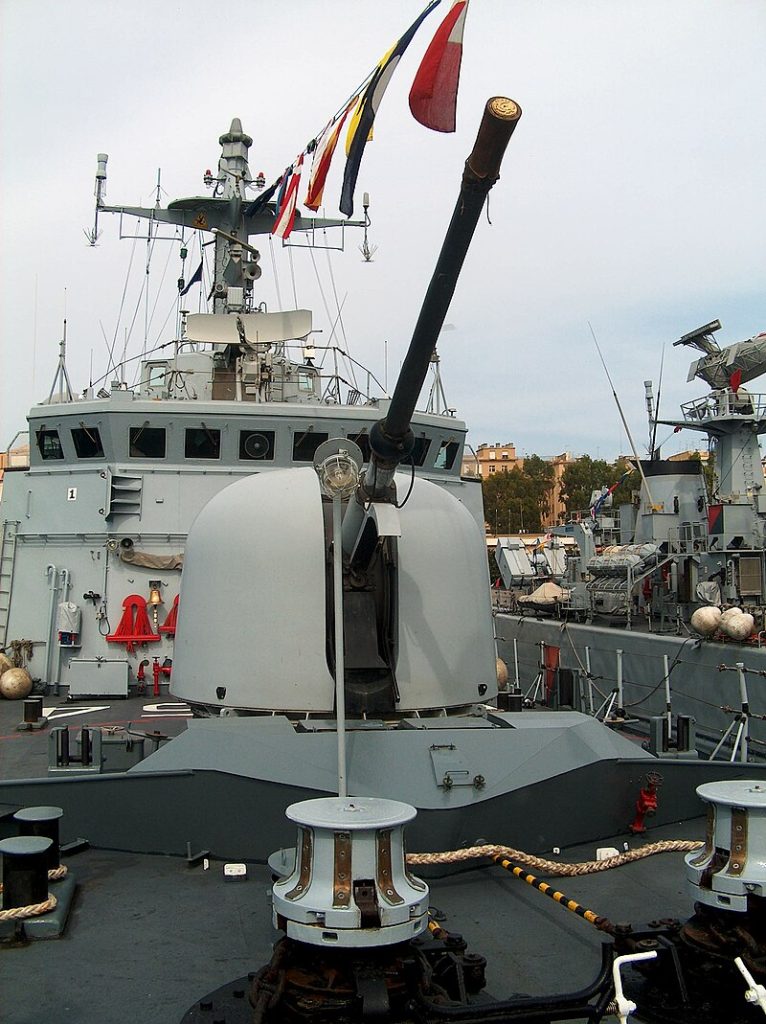 Questa immagine ha l'attributo alt vuoto; il nome del file è Cannone_76-62-Minerva-766x1024.jpg