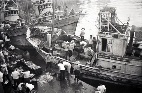 Questa immagine ha l'attributo alt vuoto; il nome del file è ROSSI-TAIWAN-1971-001GAR03691.jpg