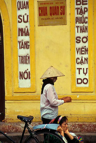 Questa immagine ha l'attributo alt vuoto; il nome del file è rossi-hanoi-4.jpg