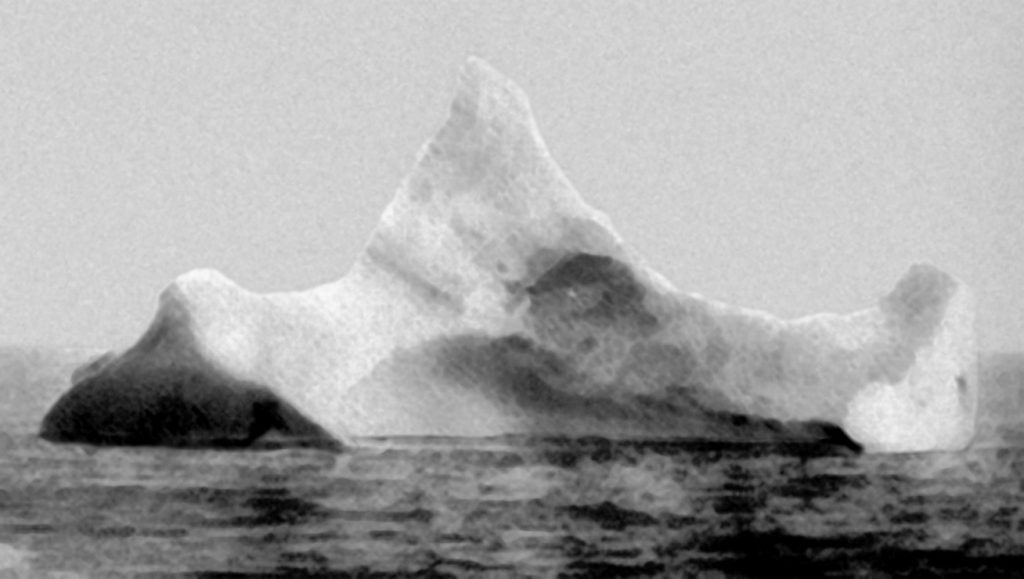 Questa immagine ha l'attributo alt vuoto; il nome del file è Titanic_iceberg-1024x579.jpg