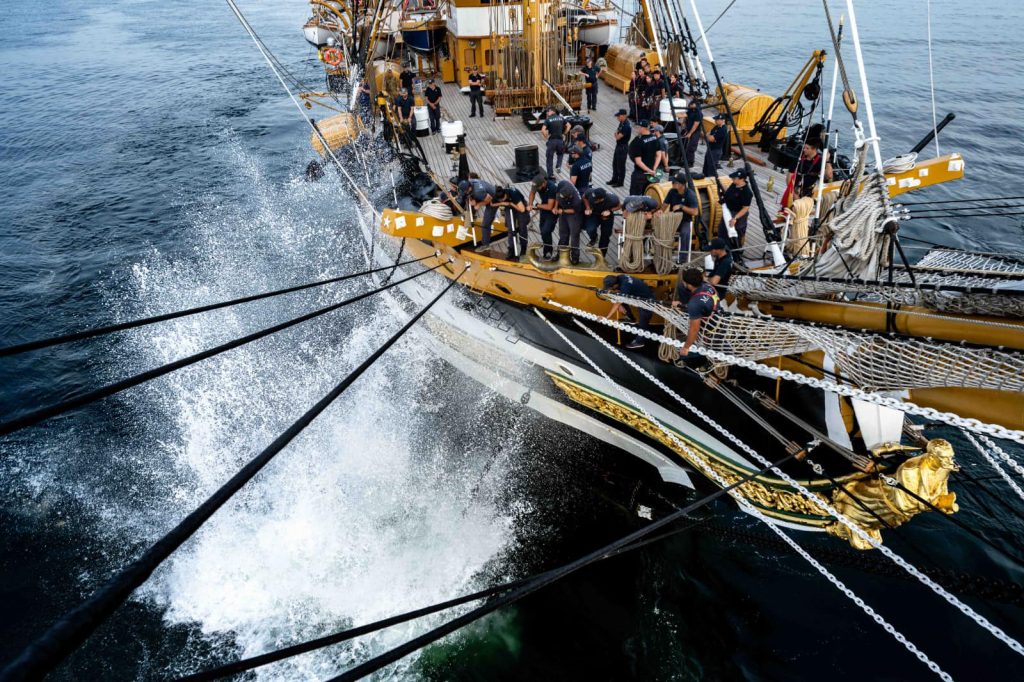 Questa immagine ha l'attributo alt vuoto; il nome del file è vespucci-puerto-vallarta-fonda-1024x682.jpg