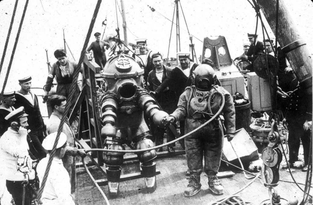 Questa immagine ha l'attributo alt vuoto; il nome del file è 1280px-Tritonia_Lusitania_1935-1024x672.jpg