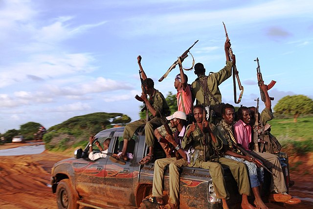 Questa immagine ha l'attributo alt vuoto; il nome del file è 2014_05_30_AL_SHABAAB_HOSTAGES_RESCUED_IN_KISMAYU-3_14123432819.jpg
