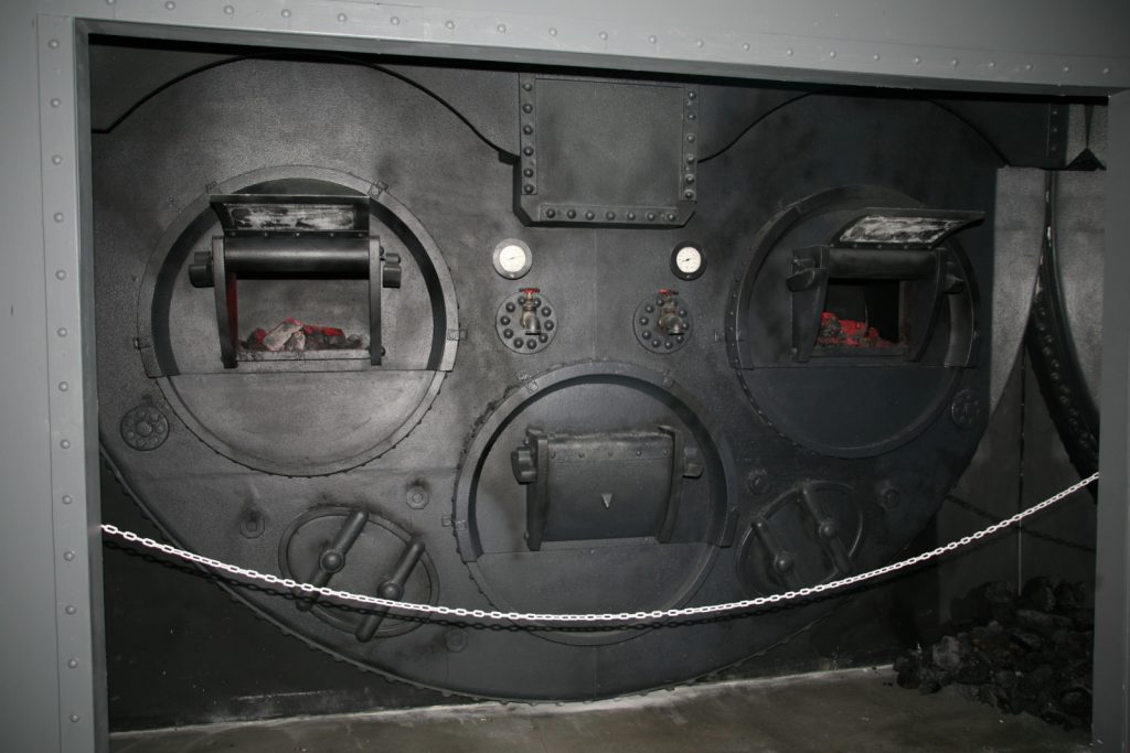 Questa immagine ha l'attributo alt vuoto; il nome del file è Titanics_boiler-1024x683.jpg