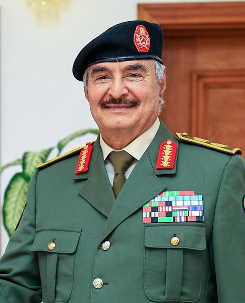 Questa immagine ha l'attributo alt vuoto; il nome del file è Libyan_General_Khalifa_Haftar_in_2023.jpg