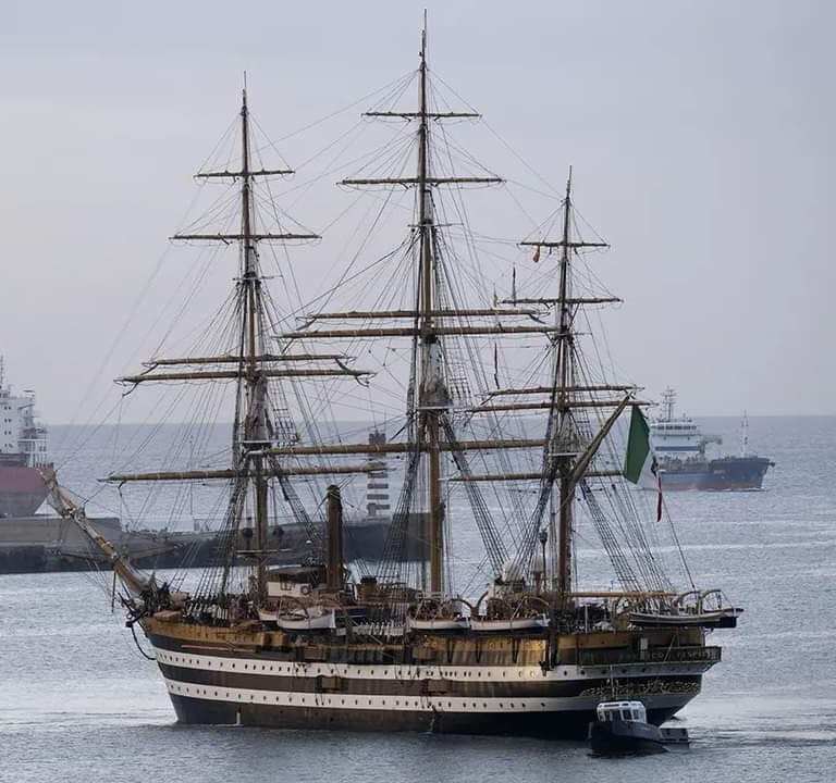 Questa immagine ha l'attributo alt vuoto; il nome del file è vespucci-a-Manila-1.jpg