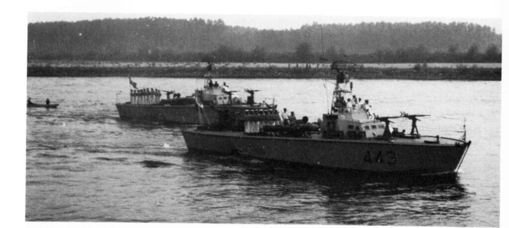 Questa immagine ha l'attributo alt vuoto; il nome del file è 001-Libretto-Trentennale-di-Fondazione-1957-1987071-1024x459.jpg