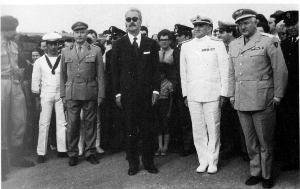 Questa immagine ha l'attributo alt vuoto; il nome del file è 004-Libretto-Trentennale-di-Fondazione-1957-1987073-1024x644.jpg