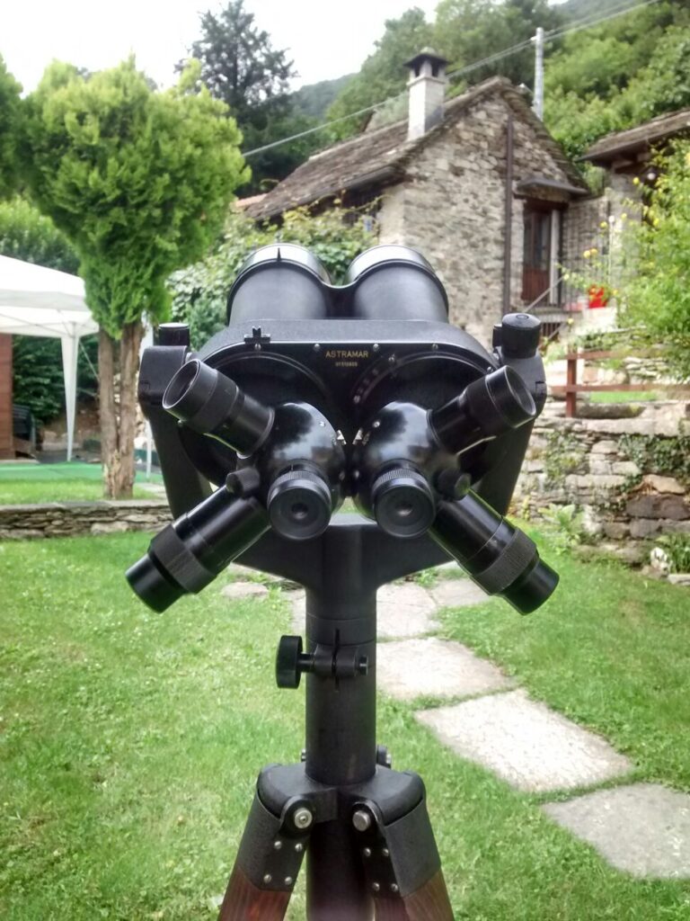 Questa immagine ha l'attributo alt vuoto; il nome del file è Lato_oculari-ASTRAMAR-768x1024.jpg