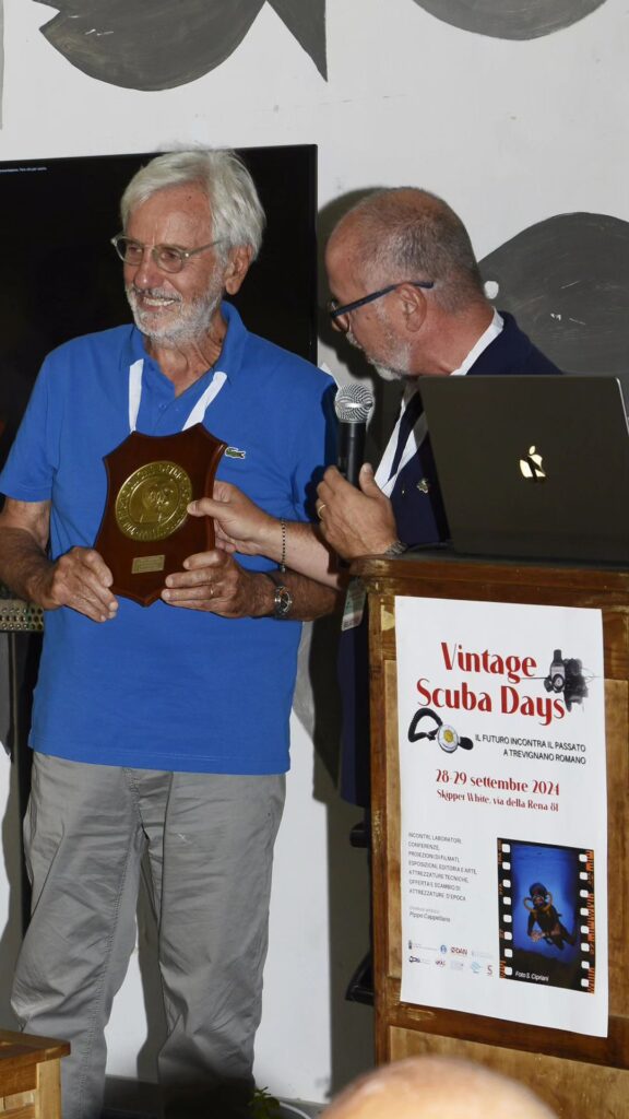 Questa immagine ha l'attributo alt vuoto; il nome del file è hdsi-pippo-cappellano-576x1024.jpg