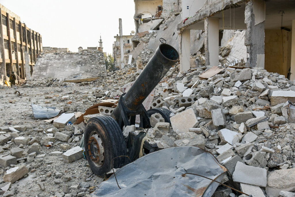 Questa immagine ha l'attributo alt vuoto; il nome del file è International_Mine_Action_Center_in_Syria_Aleppo_12-1024x684.jpg