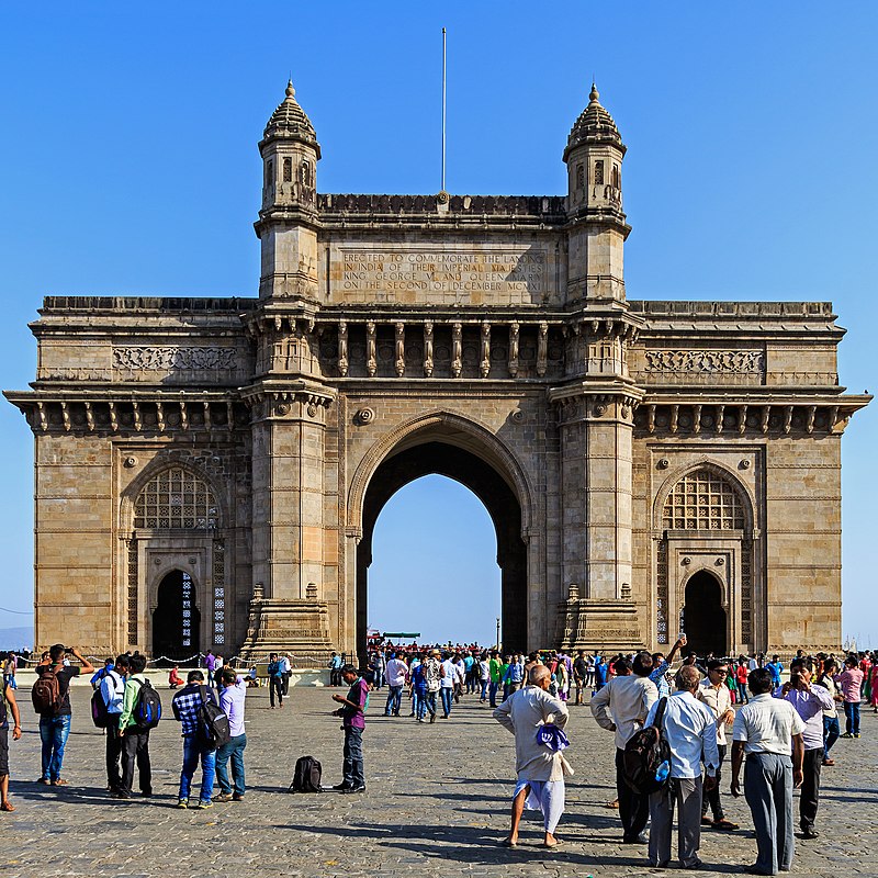 Questa immagine ha l'attributo alt vuoto; il nome del file è Mumbai_03-2016_30_Gateway_of_India.jpg