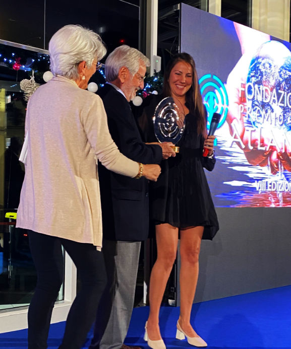 Questa immagine ha l'attributo alt vuoto; il nome del file è estrella-navarro-2.jpg